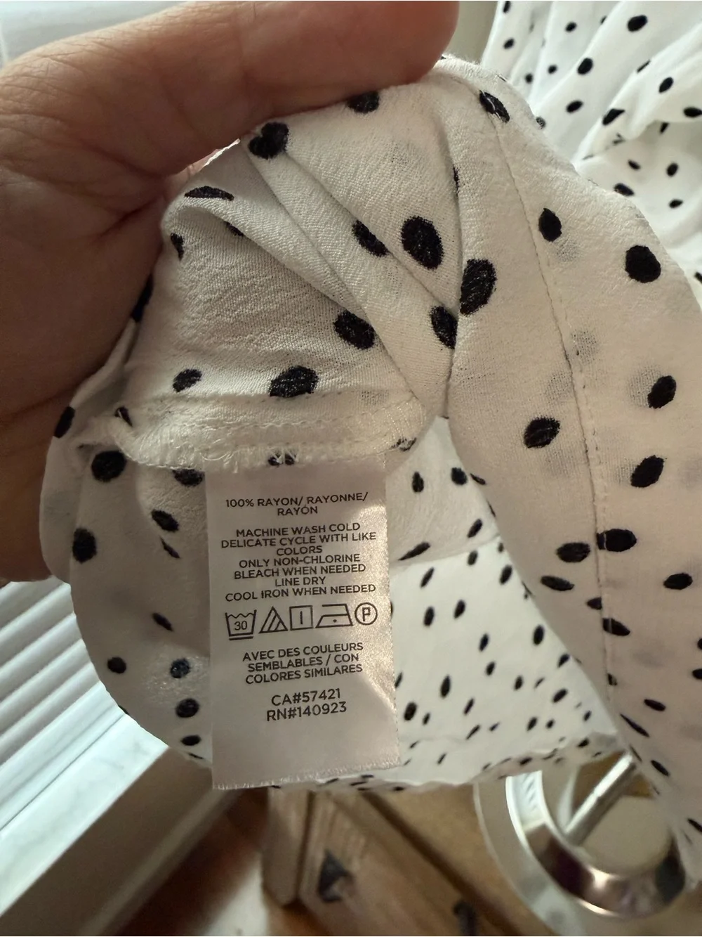 5 for $20 Deal- LOFT White and Black Polka Dot Puff-Sleeve Blouse- Size SP